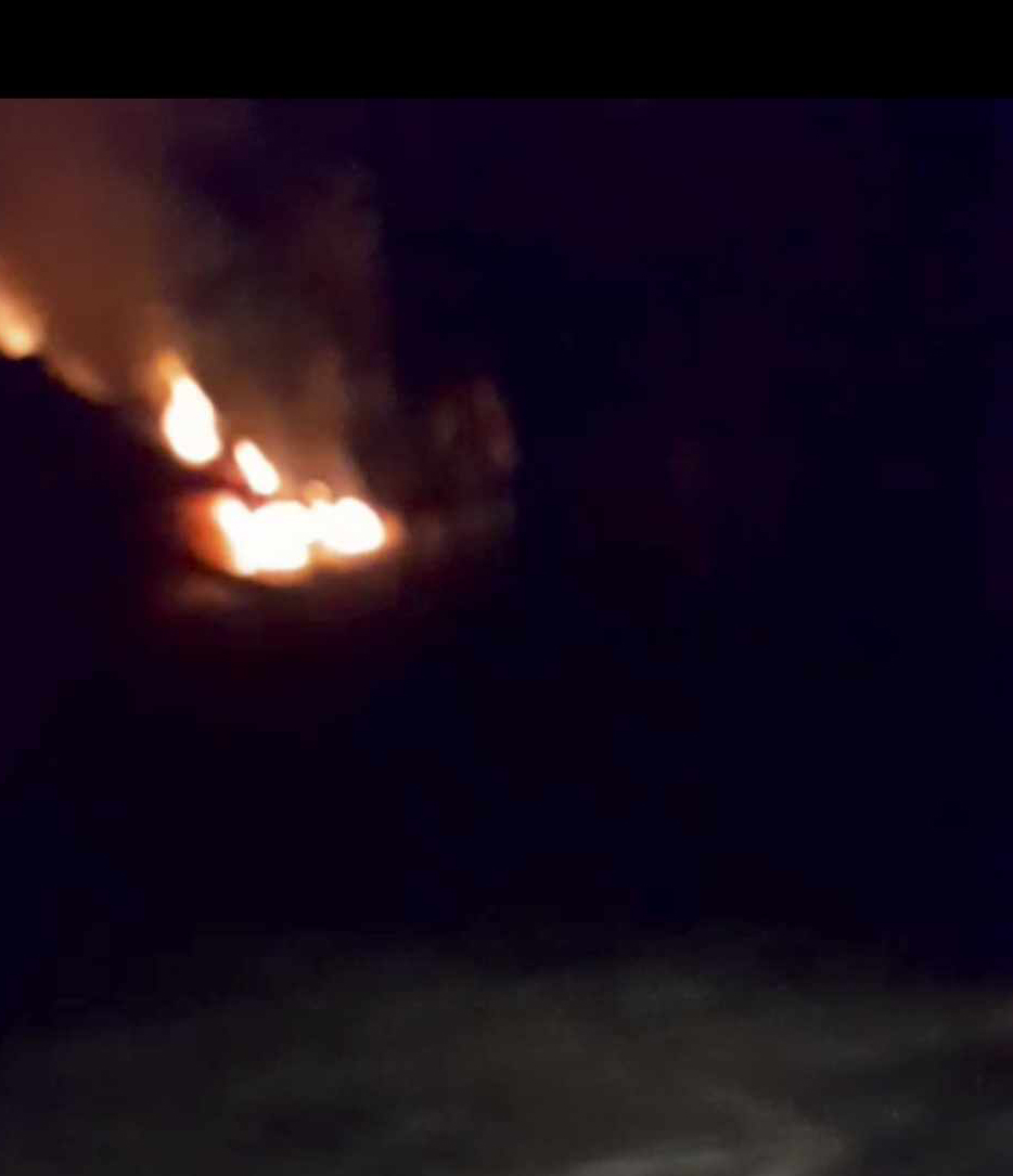 মিরসরাইয়ে দুর্বৃত্তদের আগুনে পুড়ল সাংবাদিক নিজামের খড়ের গাদা