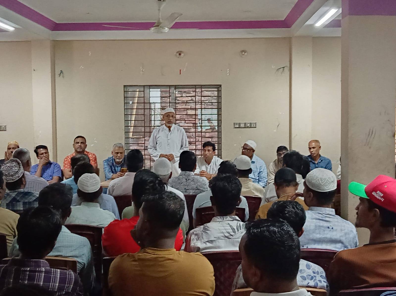 মিরসরাইয়ের ওয়াহেদপুরে অপরাধমূলক কর্মকান্ড রোধে বিএনপির সভা